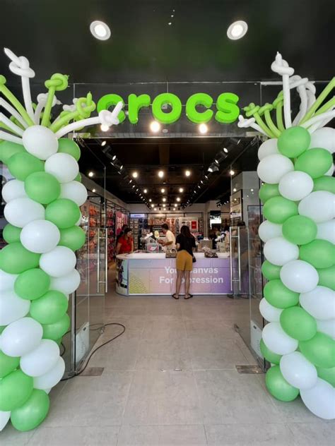 crocs nlex outlet